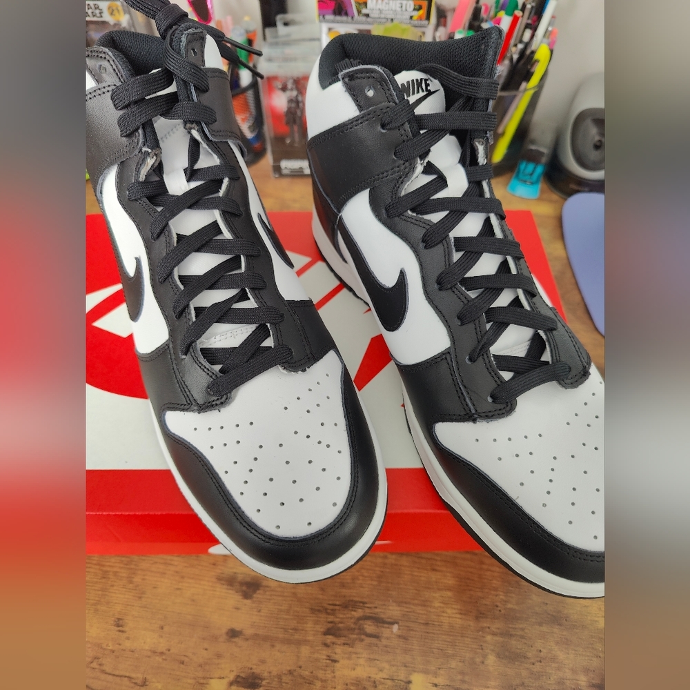 Nike Dunk High Panda